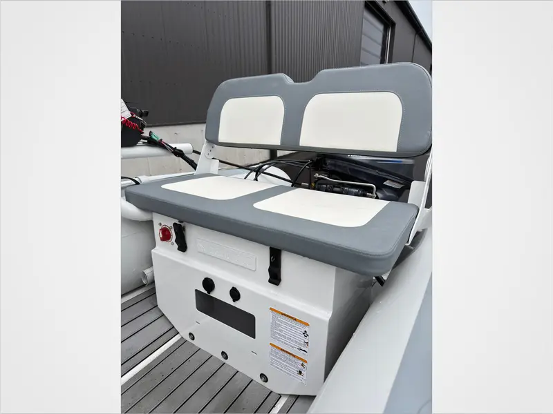 2023 Highfield CL360