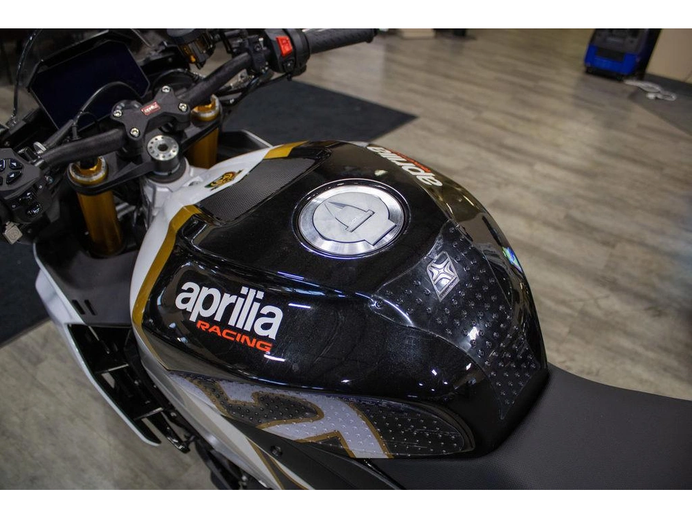 2024 Aprilia Tuono V4 Factory 1100 alt