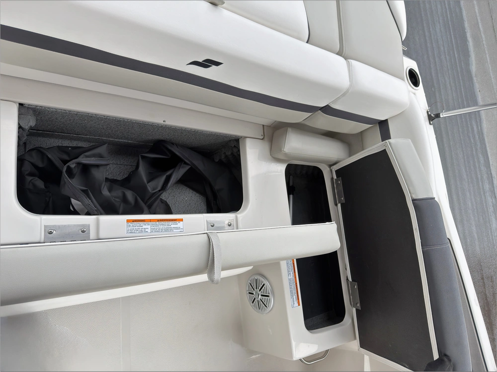 2023 Starcraft Svx Io 210 Clearance Priced alt