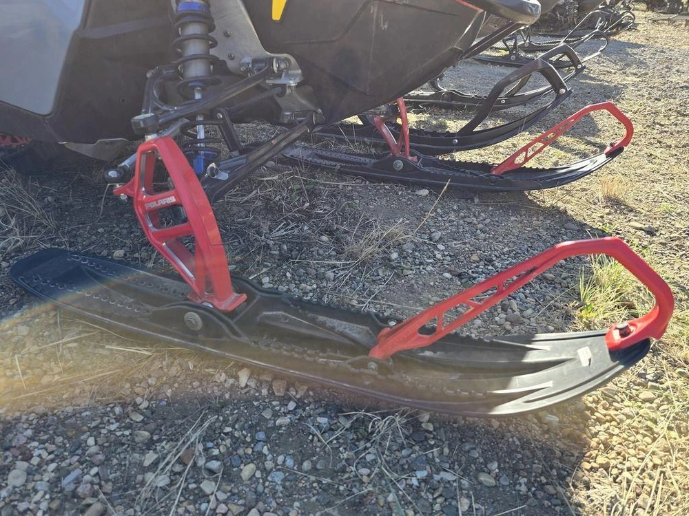 2025 Polaris 850 Rmk Khaos 146 alt