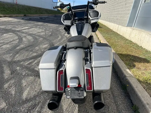 Harley-Davidson CVO Road GlideFLTRXSE 2023