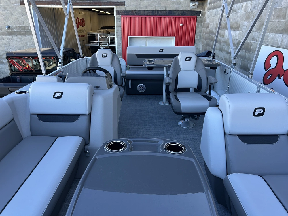 2025 Princecraft Vectra 23 Rl Pearl Tri-toon 150xl alt