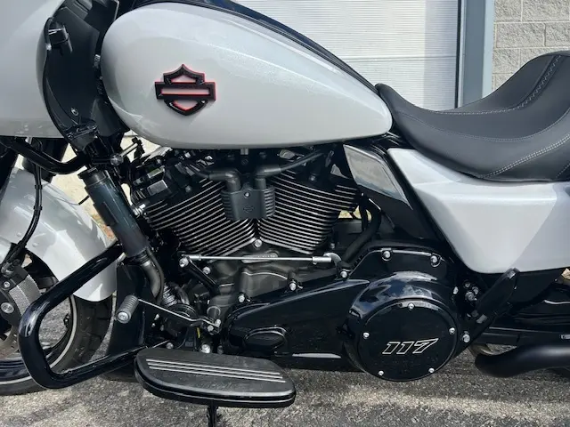 2025 Harley-Davidson Road GlideFLTRX