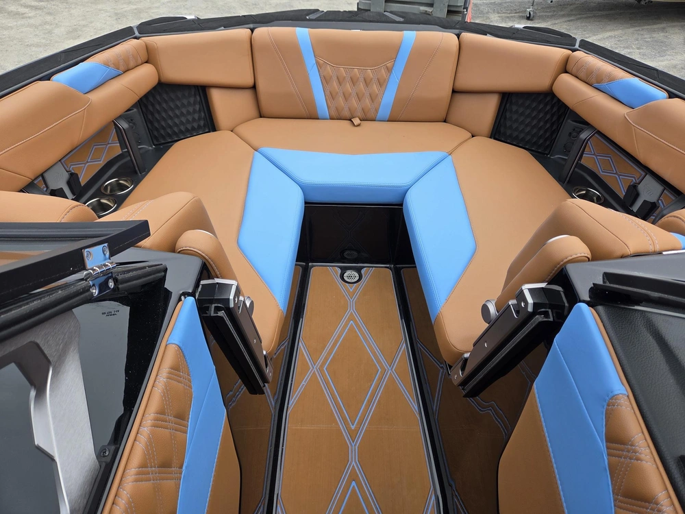 Malibu M230 2025 alt