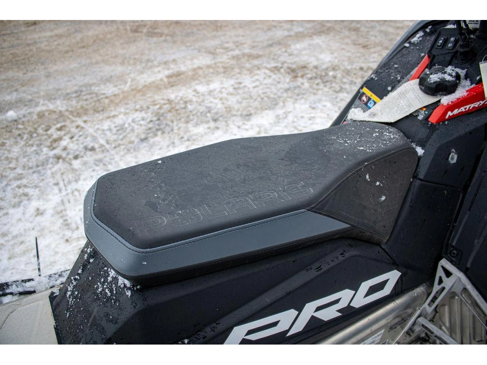 2024 Polaris 850 Pro Rmk Slash 155 Indy Red alt