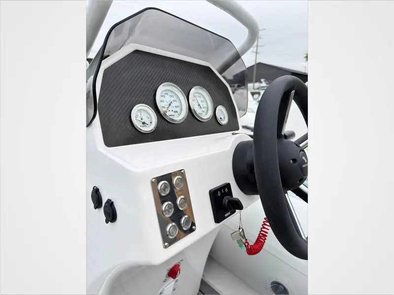 2023 Highfield SP460