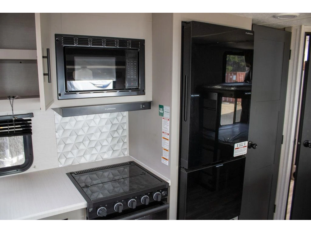 2025 Forest River Vbt24db-or alt