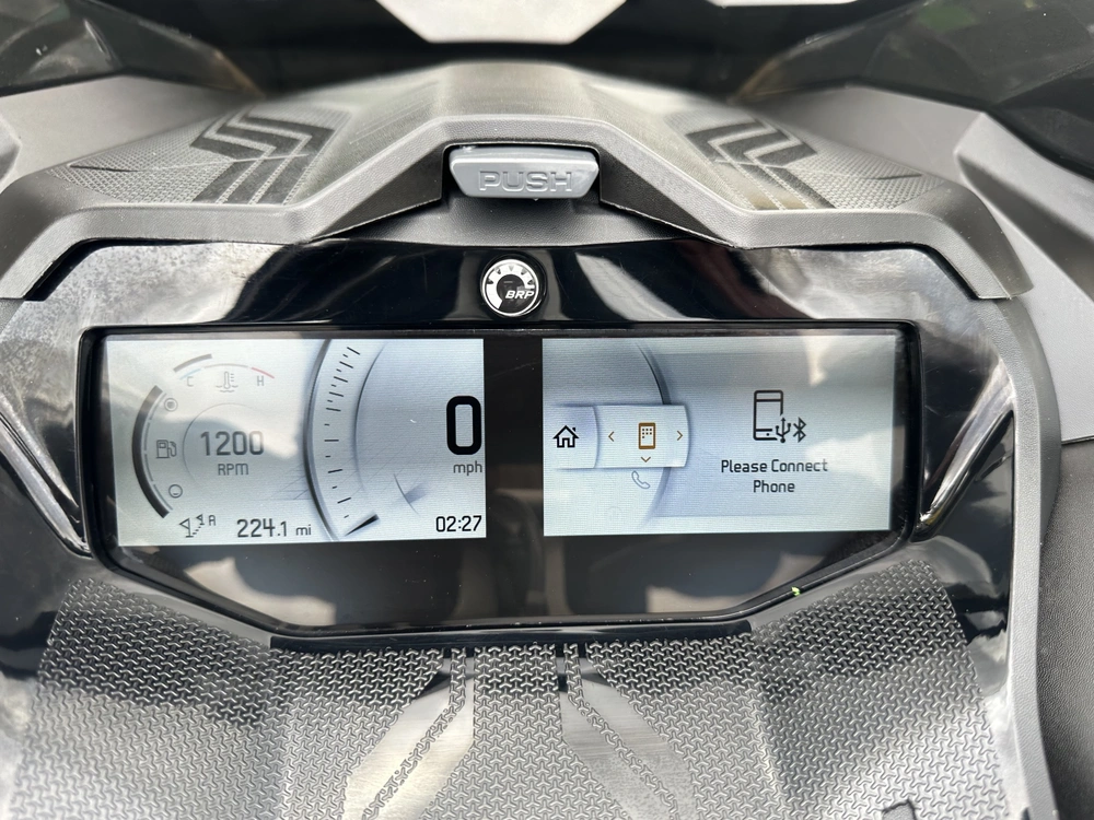 2022 Ski-doo Renegade Xrs 850 E-tec Ice Ri alt