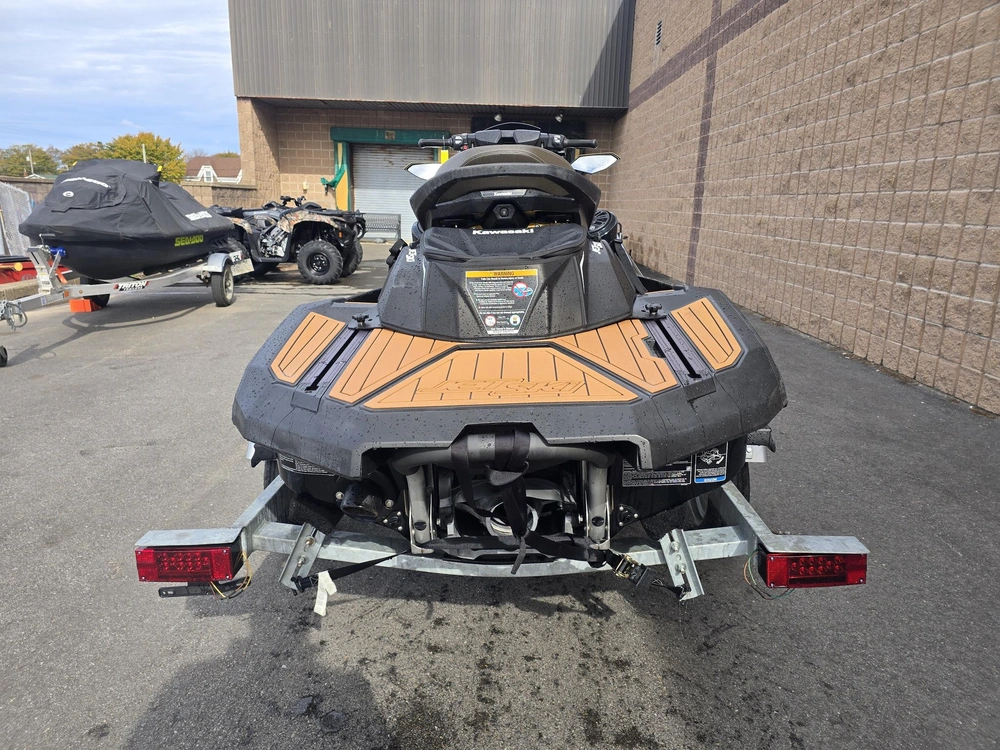 2023 Kawasaki Jet Ski Ultra 310 Lx alt