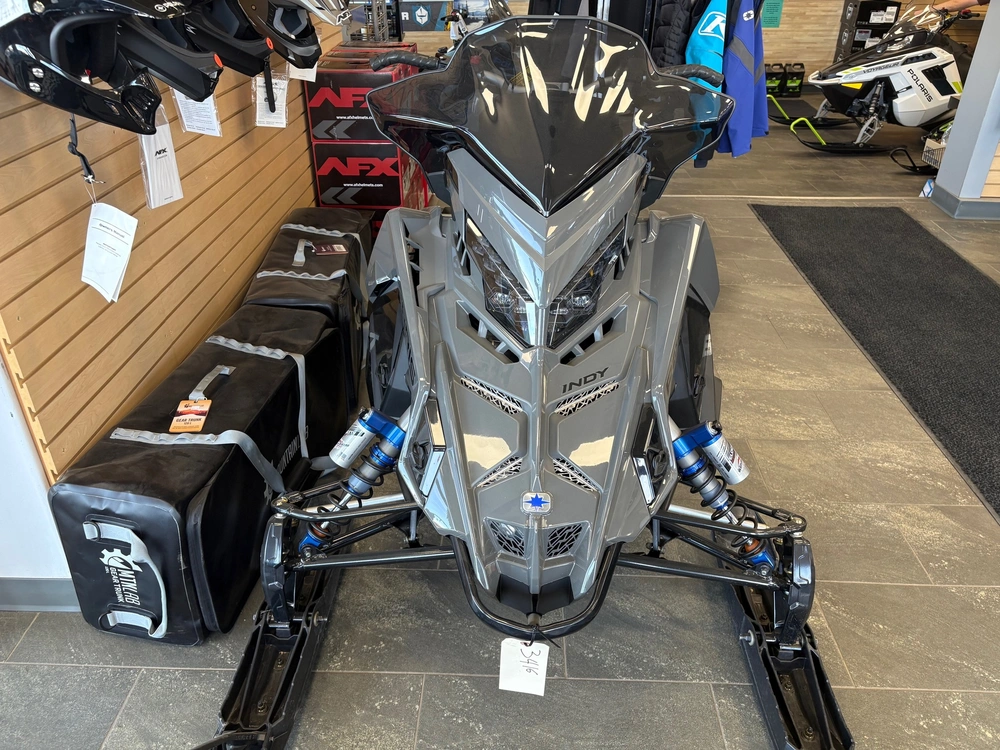 2025 Polaris Boost Indy Vr1 137 alt