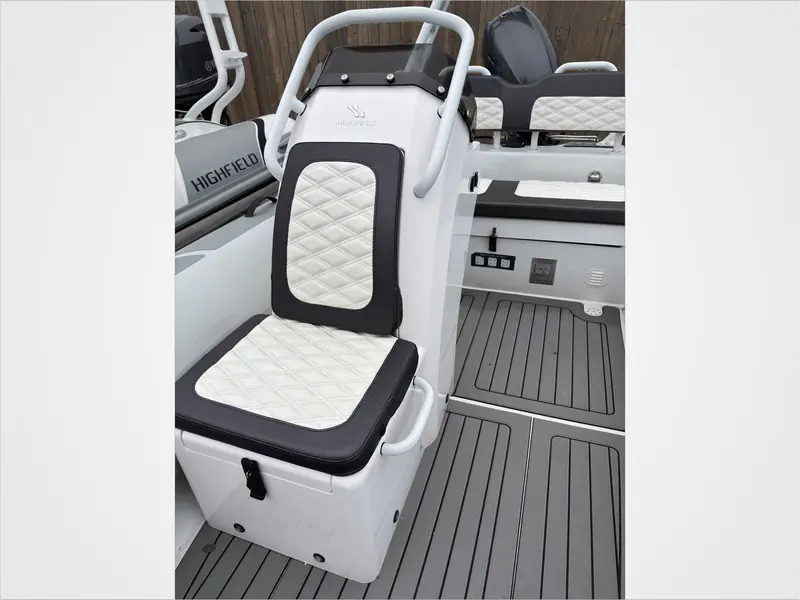2023 Highfield SP460