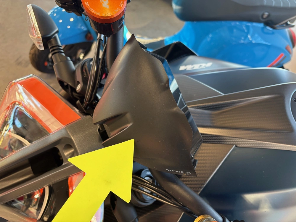 Ktm 1290 Super Duke R Evo Tech Pack 2023 alt