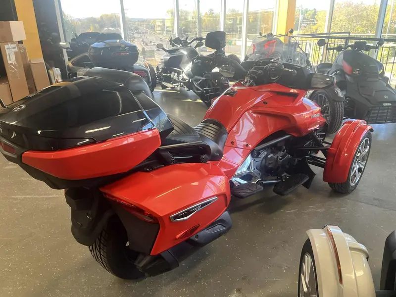 2020 Can-Am F3 LIMITED