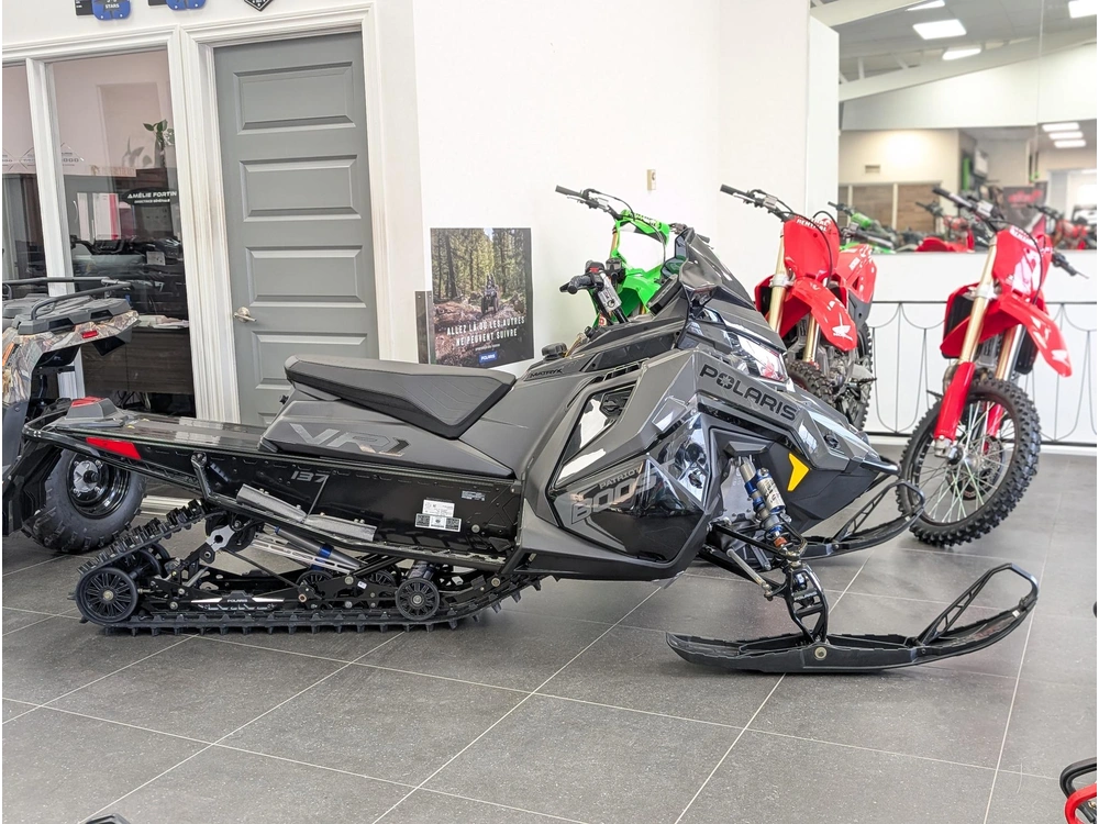 2025 Polaris Patriot Boost Indy Vr1 137 | ❄️ Comparable Ski-doo & Yamaha Sidewinder X-rs ❄️ alt