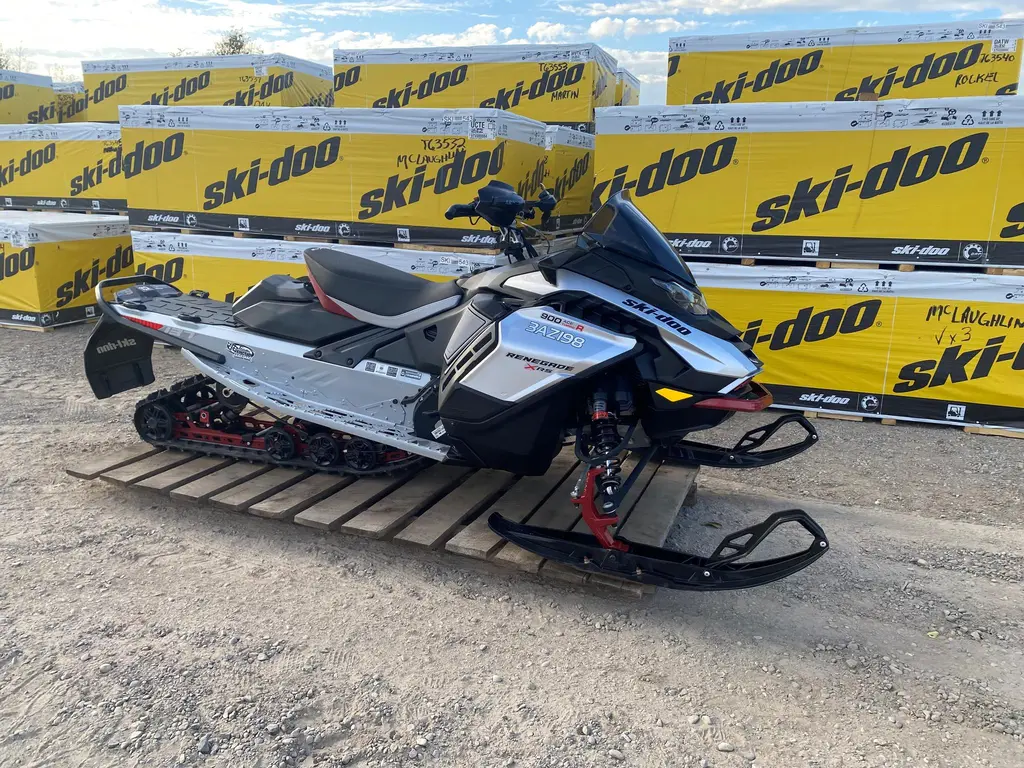 2024 Ski-Doo Renegade XRS 900 Turbo R