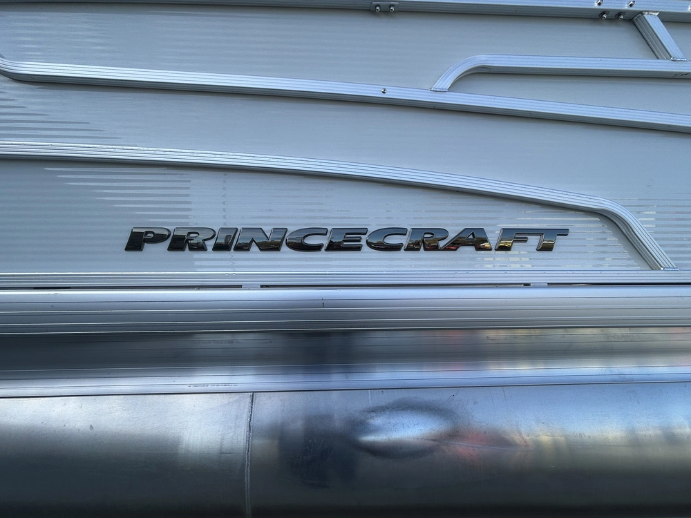 2025 Princecraft Vectra 23 Rl Pearl Tri-toon 150xl alt