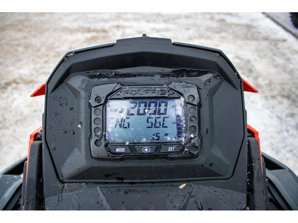 2024 Polaris 850 Pro Rmk Slash 155 Indy Red alt