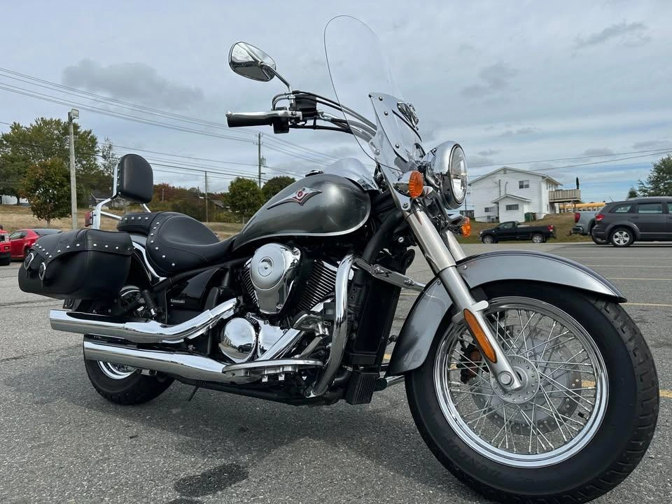 2025 Kawasaki Vulcan 900 Classic Lt alt