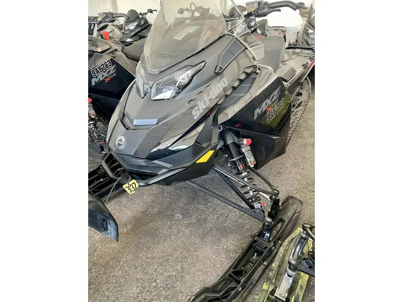 2024 BRP MXZ XRS 850