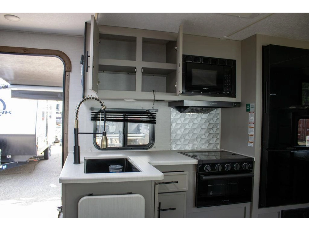 2025 Forest River Vbt24db-or alt