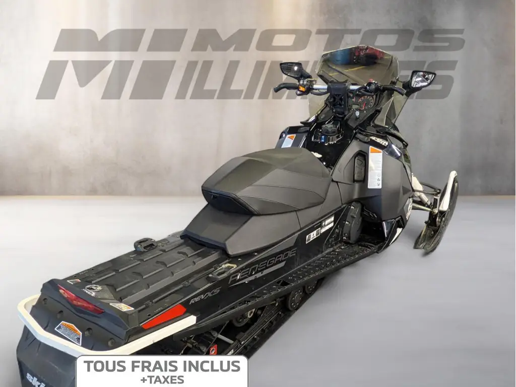 2017 Ski-Doo RENEGADE ADRENALINE 900 ACE