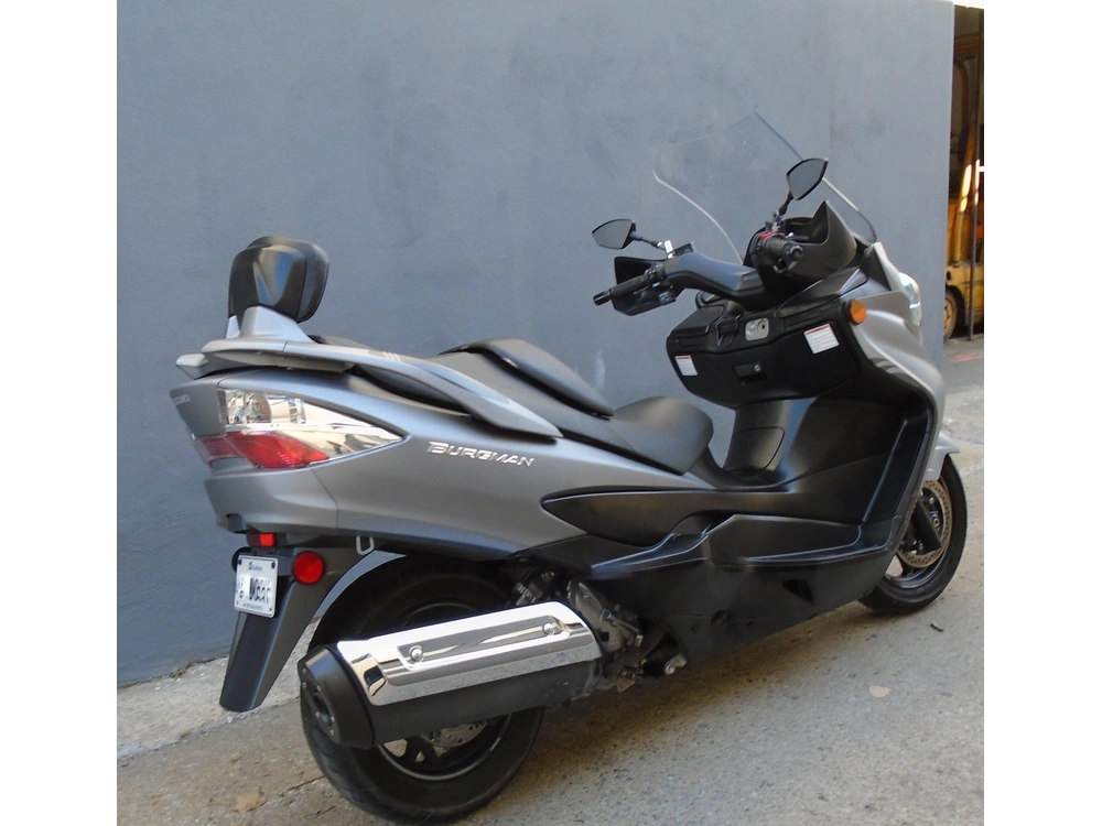 2016 Suzuki Burgman 400 alt