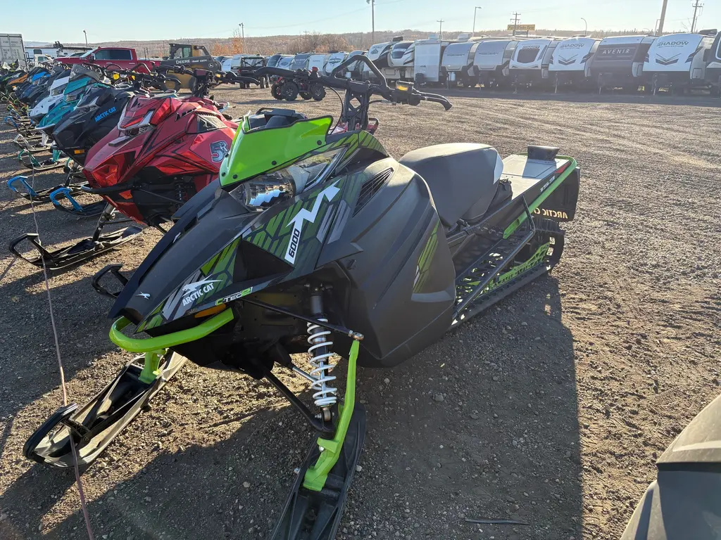 2018 Arctic Cat M6000 153″