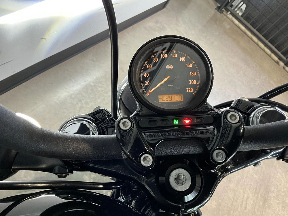 Harley-davidson Sportster 1200 2016 alt