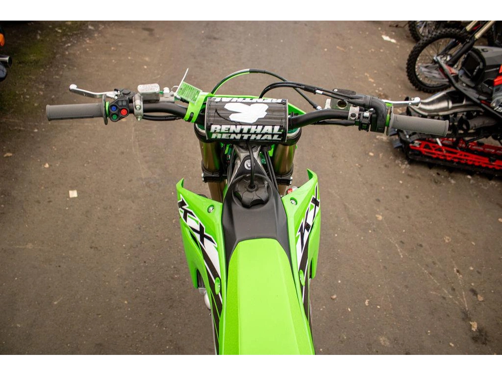 2025 Kawasaki Kx450 alt