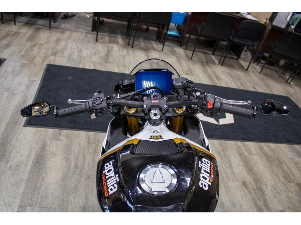 2024 Aprilia Tuono V4 Factory 1100 alt