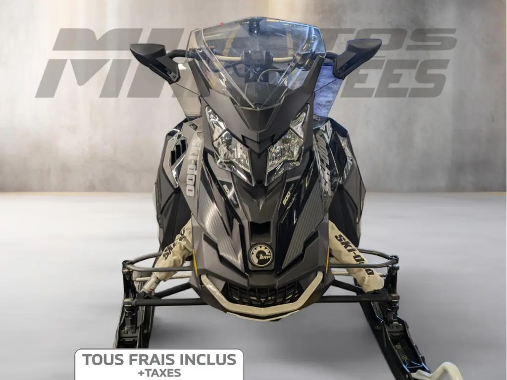 2017 Ski-Doo RENEGADE ADRENALINE 900 ACE