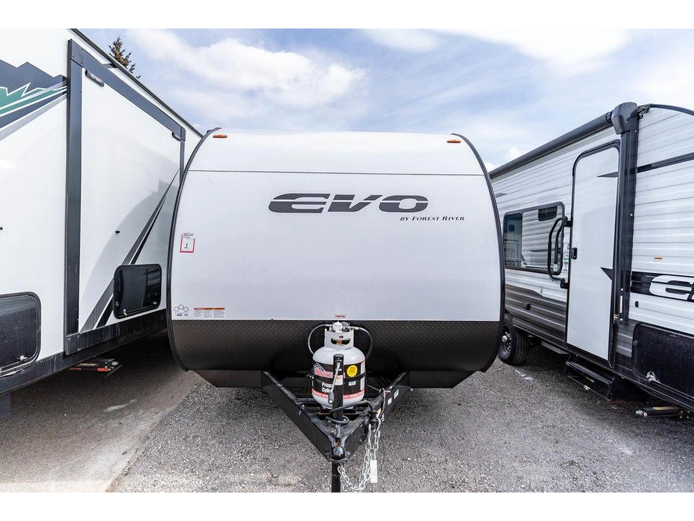 2024 Forest River Stealth Evo 176bhle alt