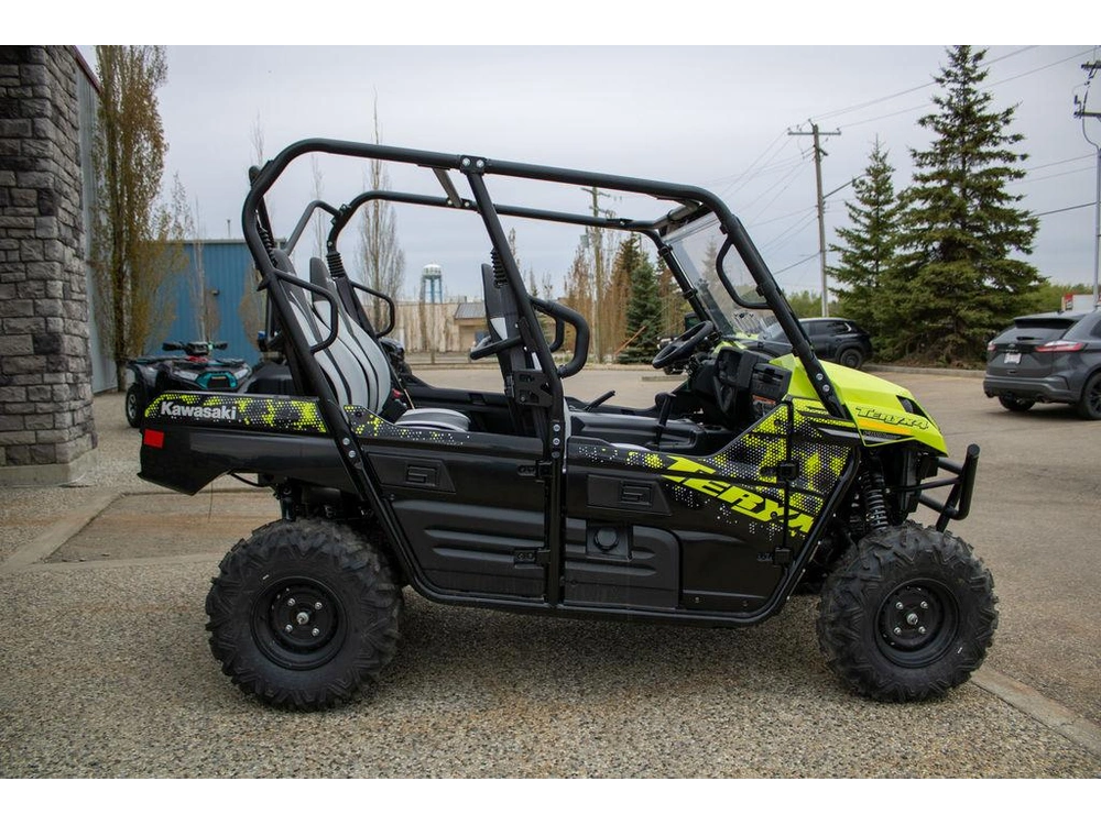 2025 Kawasaki Teryx4 alt