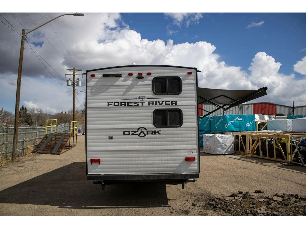 2025 Forest River Ozark 2400bh-98 alt
