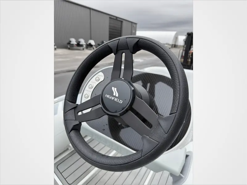 2023 Highfield CL360