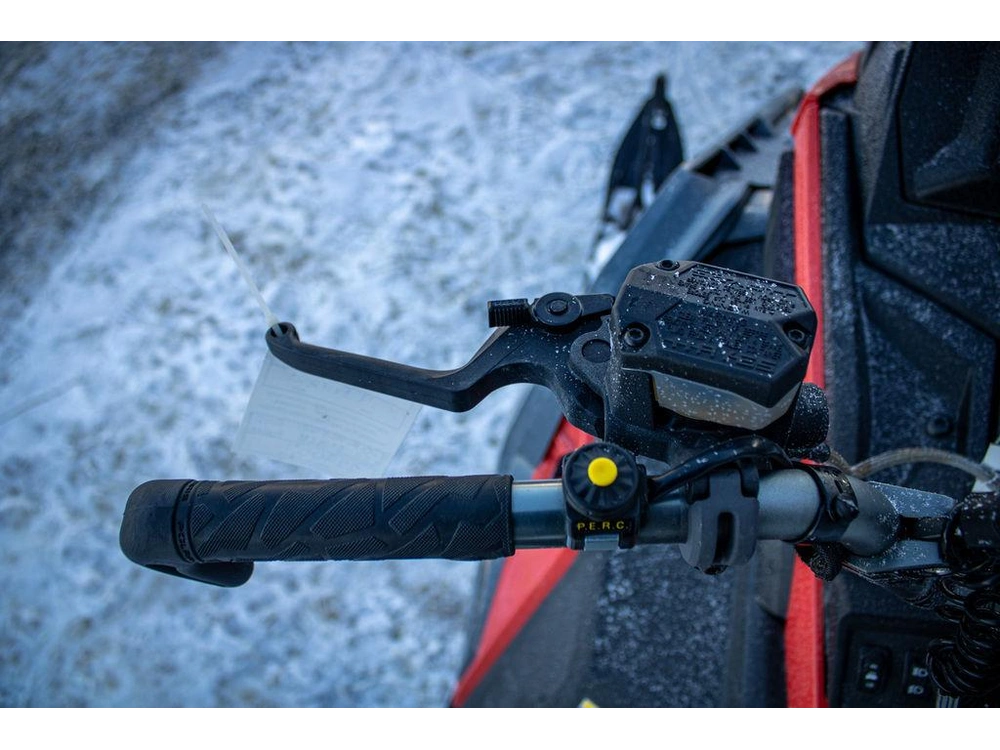 2024 Polaris 850 Pro Rmk Slash 155 Indy Red alt