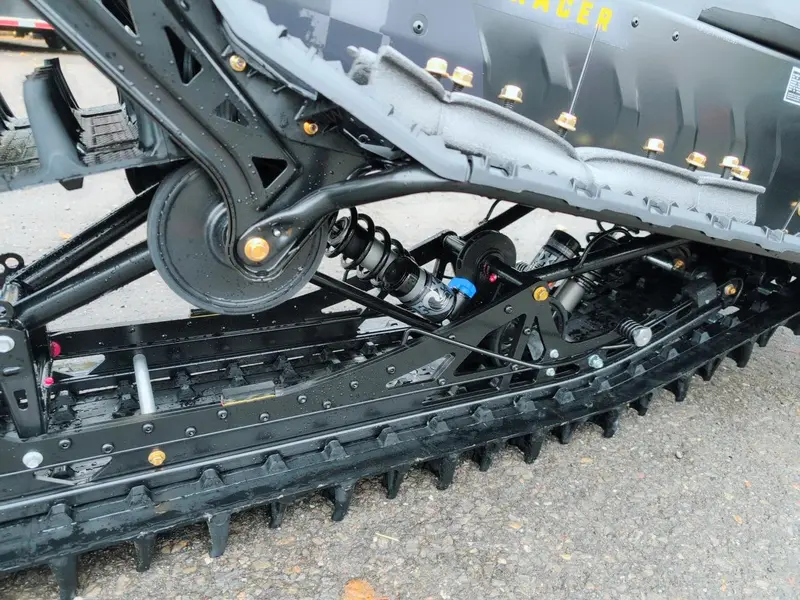 2026 Arctic Cat 26 MTN 858 154 HCR US BLK 2.6 | 🏔️ Mountain 858 154 Hill Climb 2026 – performance montagne 🏔️ |