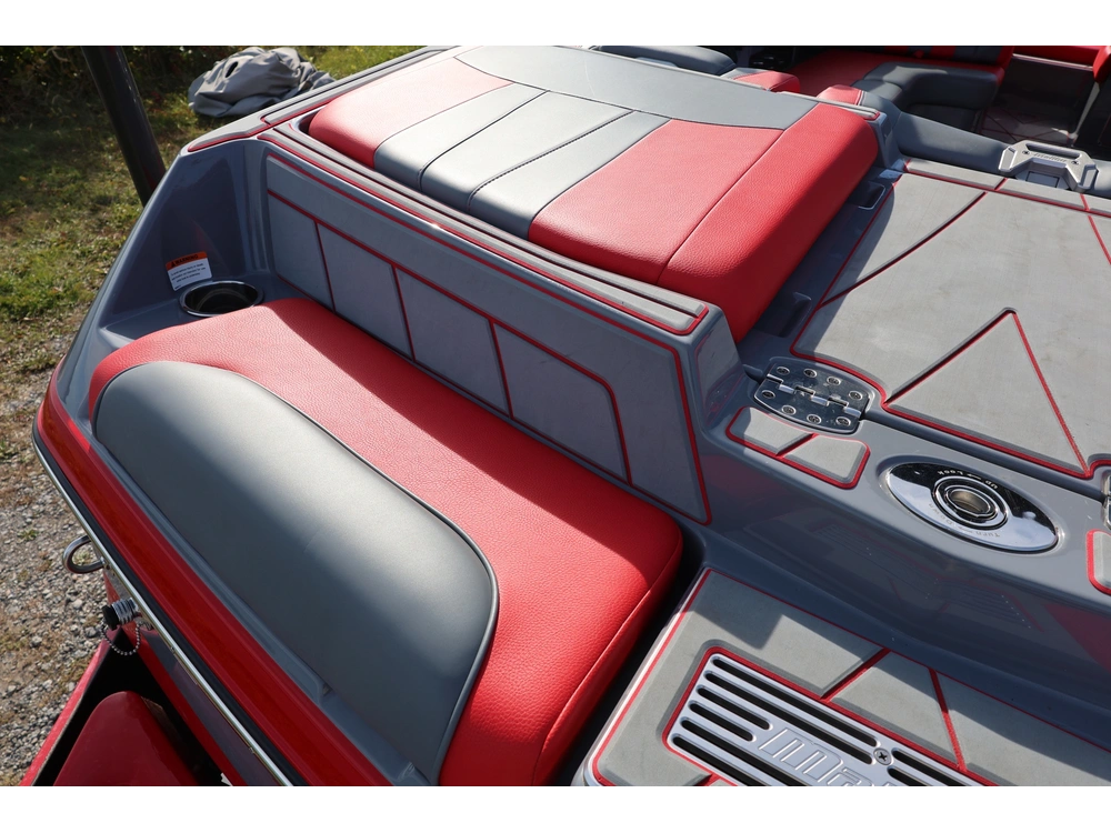 2022 Malibu 23 Lsv alt