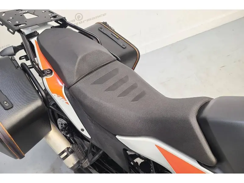 2020 KTM 390 ADVENTURE ABS thumbnail 4