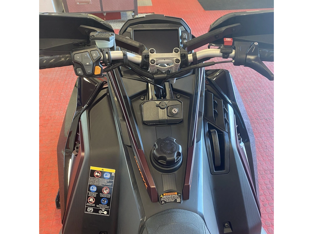 2025 Polaris Patriot 9r Switchback Assault 146 alt