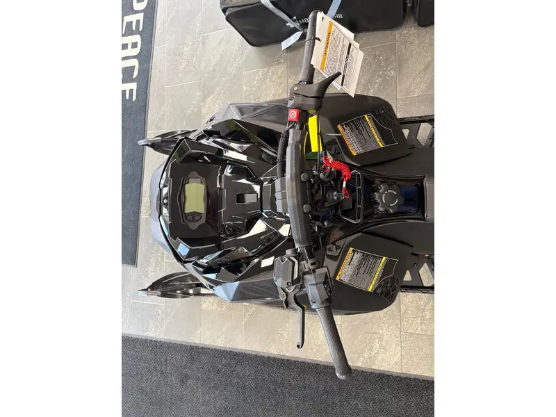 2026 Arctic Cat MTN 858 154 HCR US BLK 2.6