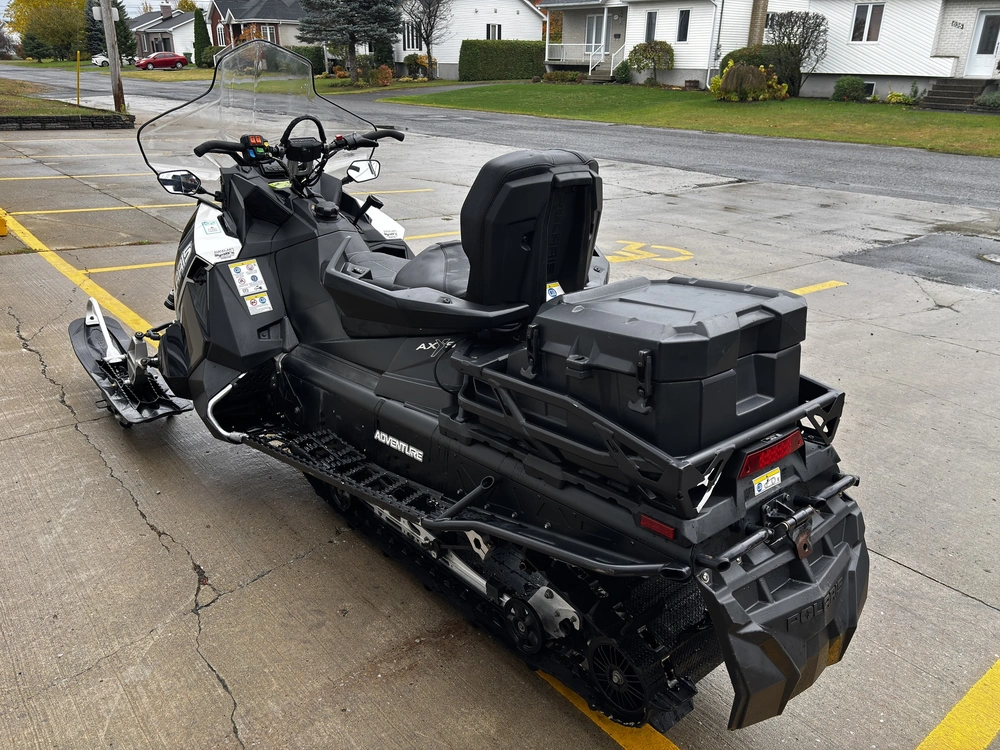 Polaris 800 Titan Aventure 155 2018 alt