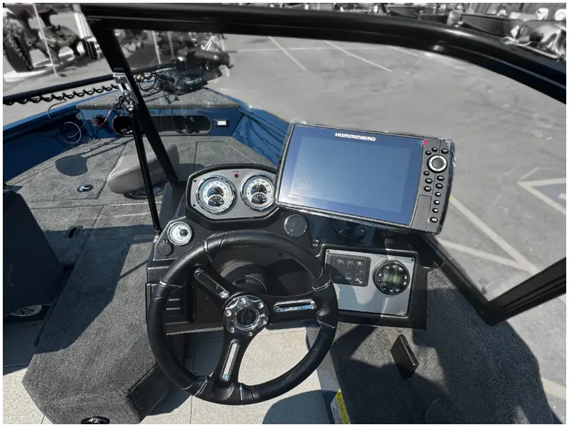 2024 Smoker-Craft Excursion 176 DC PRO