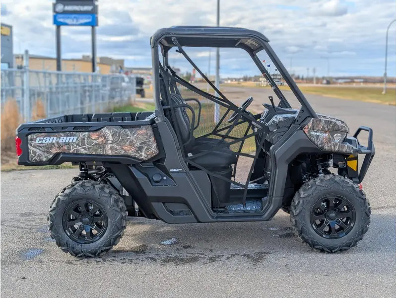 Can-Am Defender XT HD9 2026
