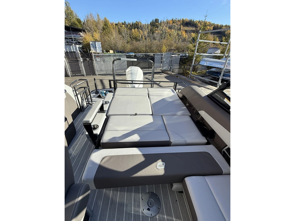 2026 Princecraft Vogue 25 Rl alt