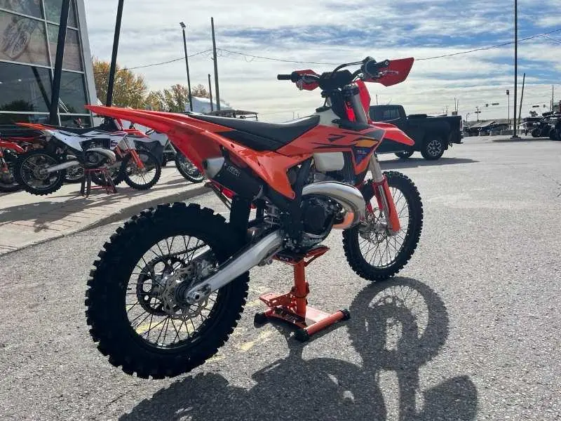 2026 KTM 300 XC