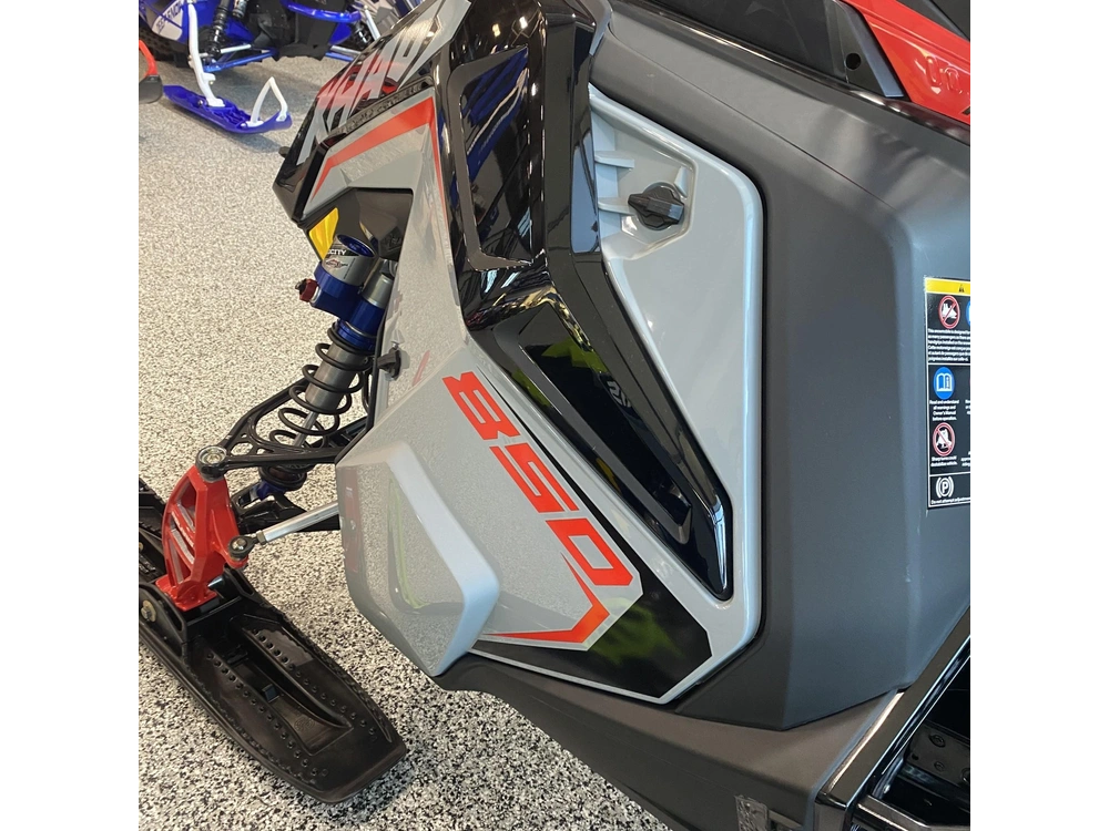 2025 Polaris 850 Rmk Khaos 165 alt