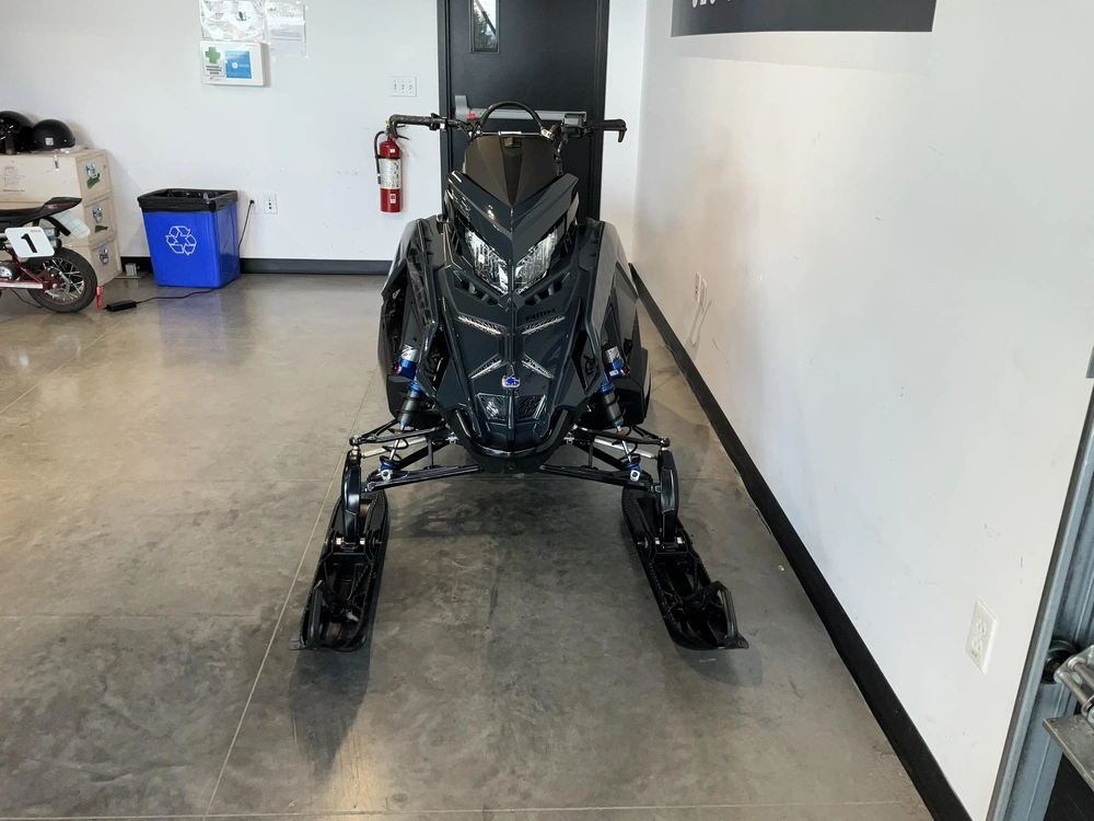 Polaris Boost Rmk Khaos 155 2026 alt