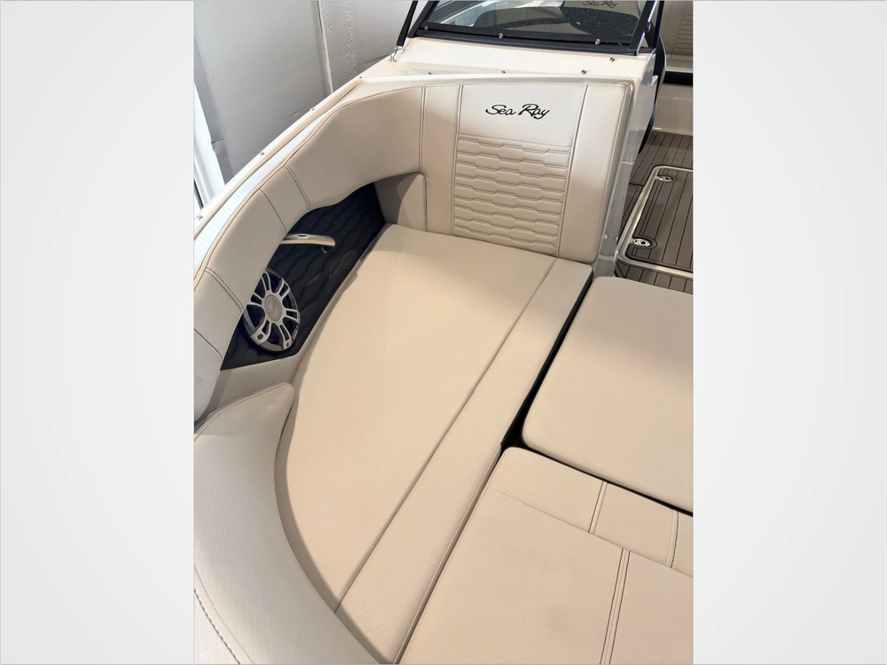 2024 Sea Ray Spx 210 No Luxury Tax* alt