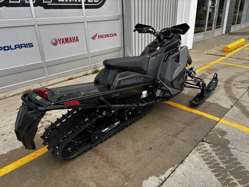2025 Polaris PATRIOT 9R SWITCHBACK ASSAULT 146
